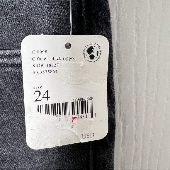 Free People Black Faded Ripped Slim Boyfriend Jeans Size 24 NWT - Picture 10 of 14